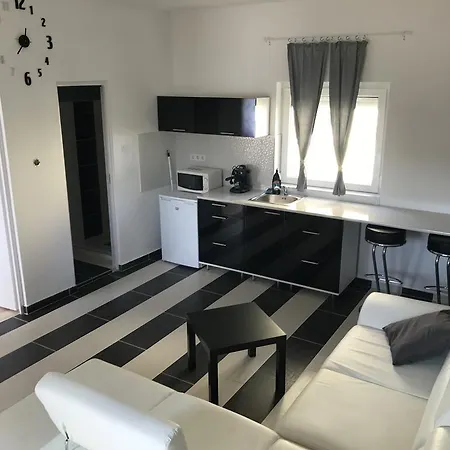 Corner Apartman 1 Siófok